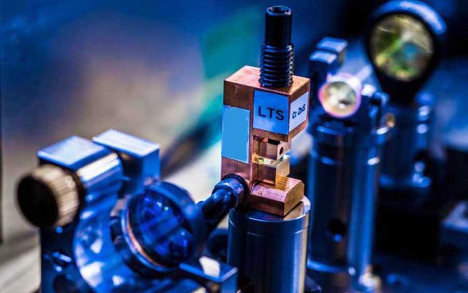 Opto-Mechanical Components | Maple Photonics Inc.